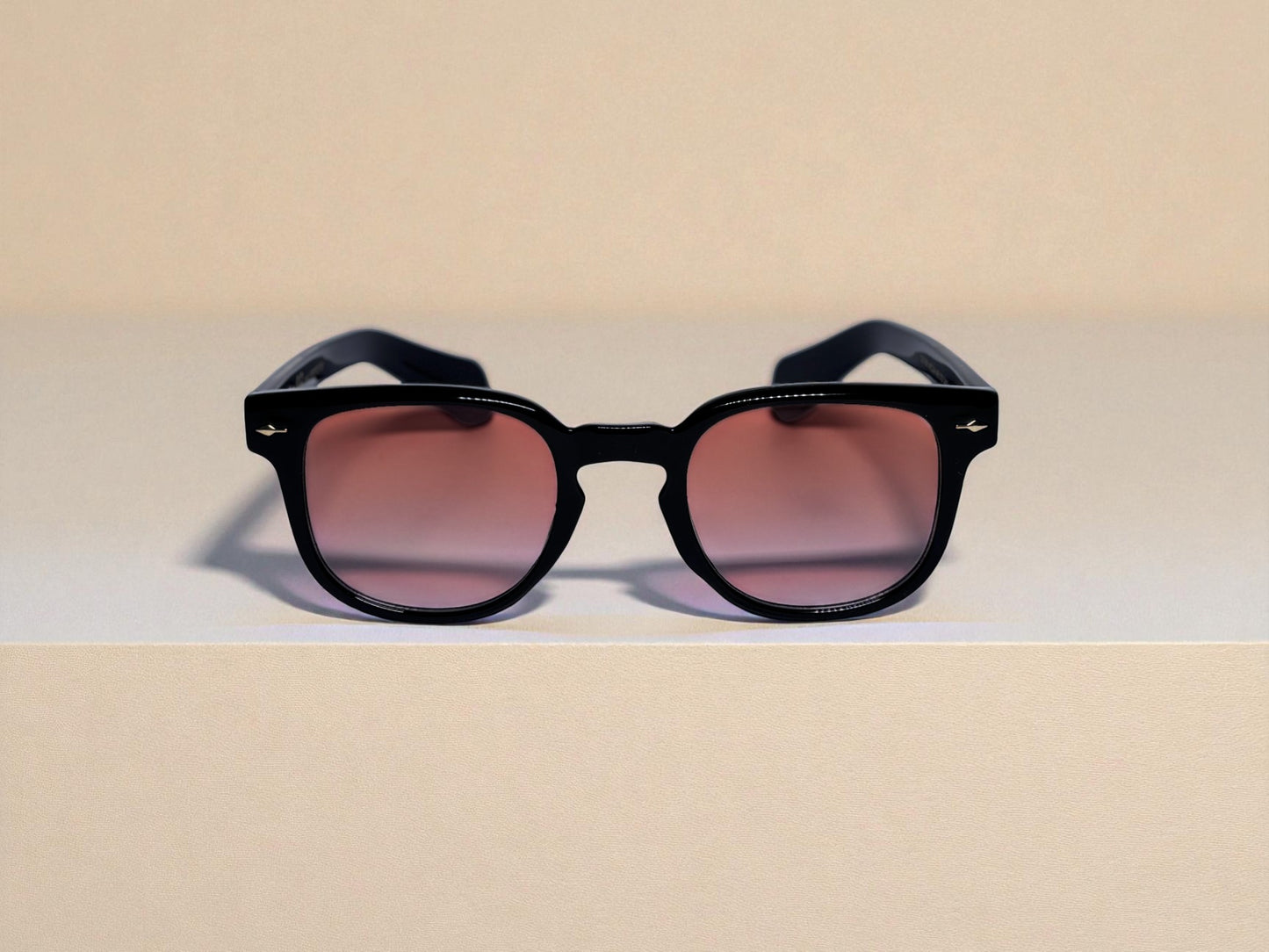 Mayfair - Black & Pink