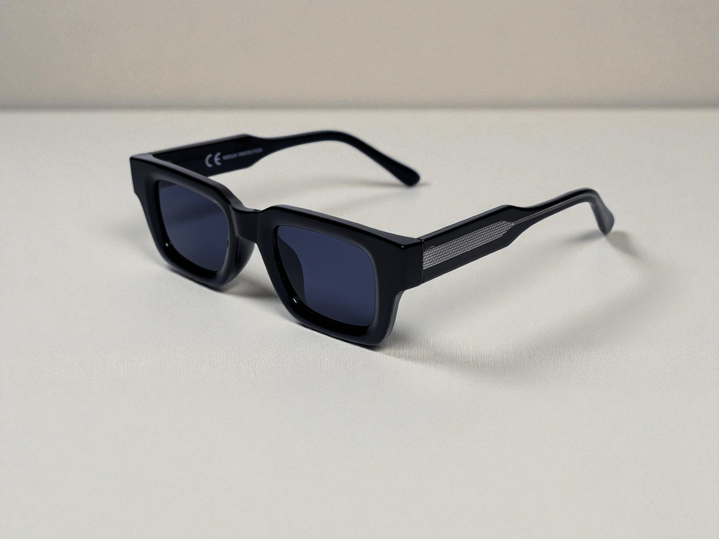 KENSINGTON – Black Edition